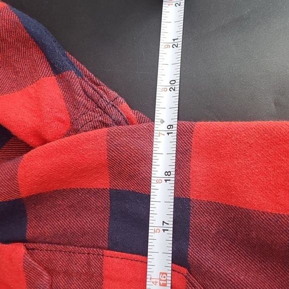 Zumba Plaid Snap-front Shirt XL - Picture 5 of 8